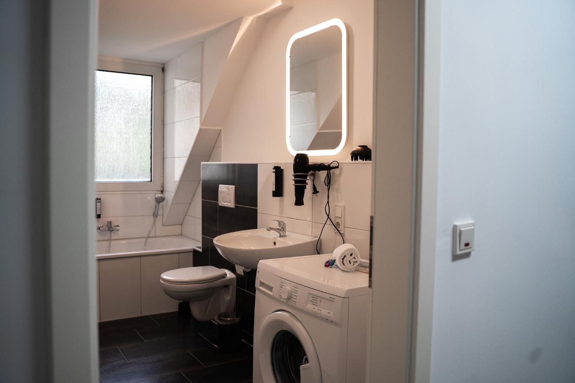 Ferienwohnungen Im Stadtzentrum -Junik Apartments 克雷费尔德 外观 照片